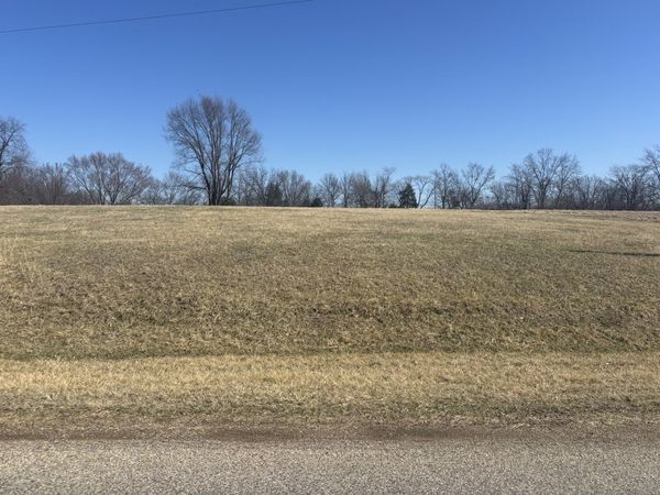 1315/1316 Hidden Valley Drive, Varna, IL 61375