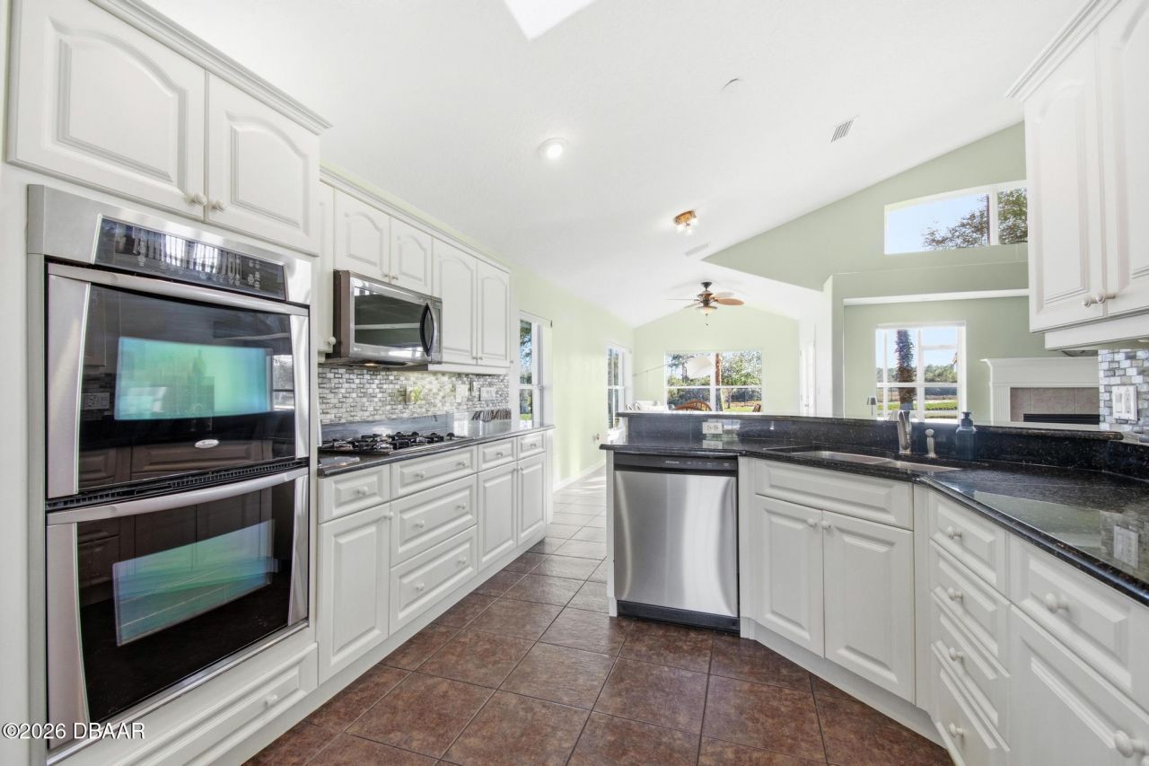 12 S Lakewalk Drive, Palm Coast, FL 32137 Photo