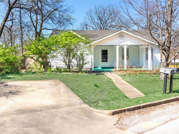 583 N Assembly Drive , Unit 1, Fayetteville, AR 72701