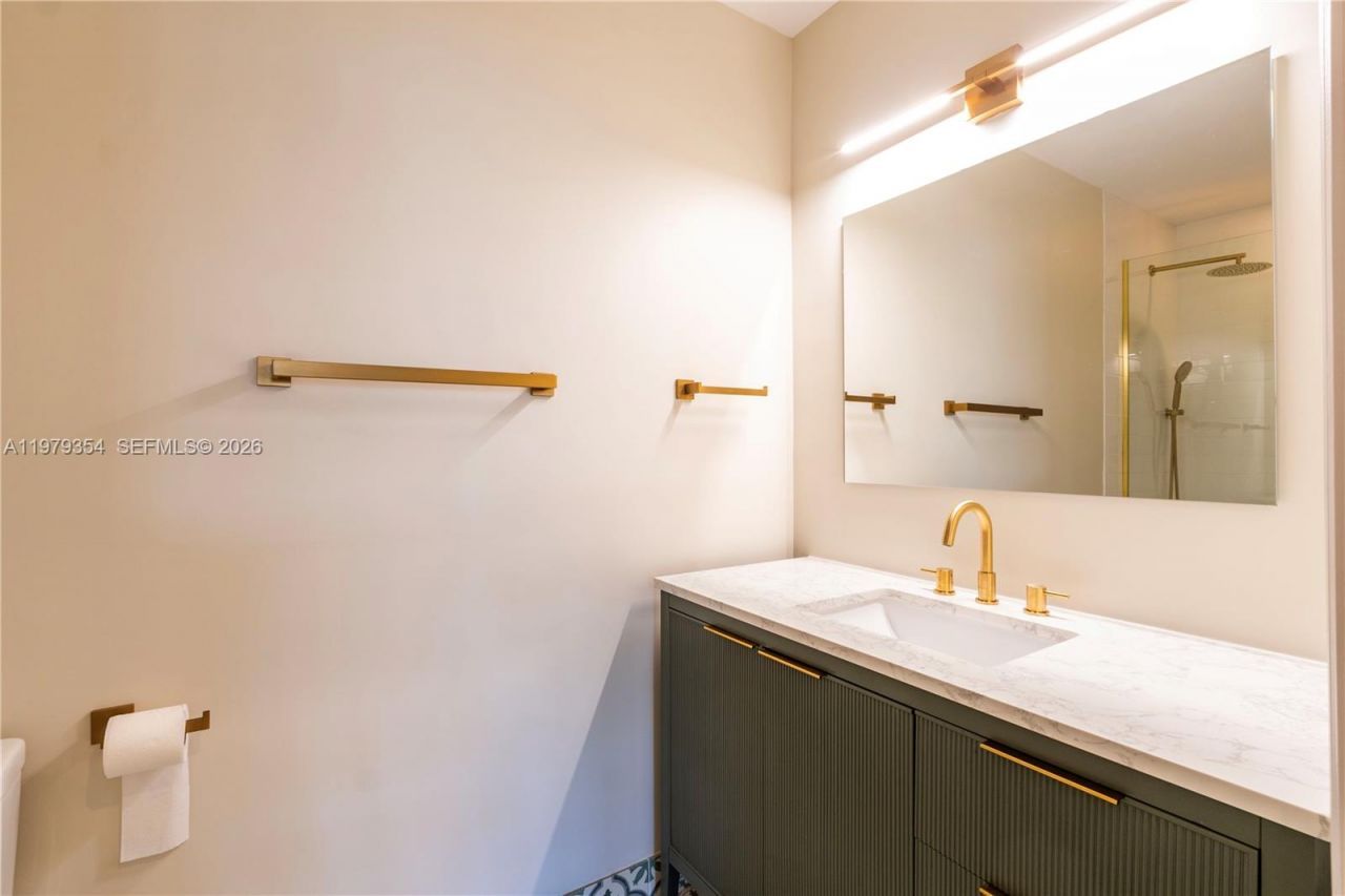 1449 Baracoa Ave , Coral Gables, FL 33146 Photo