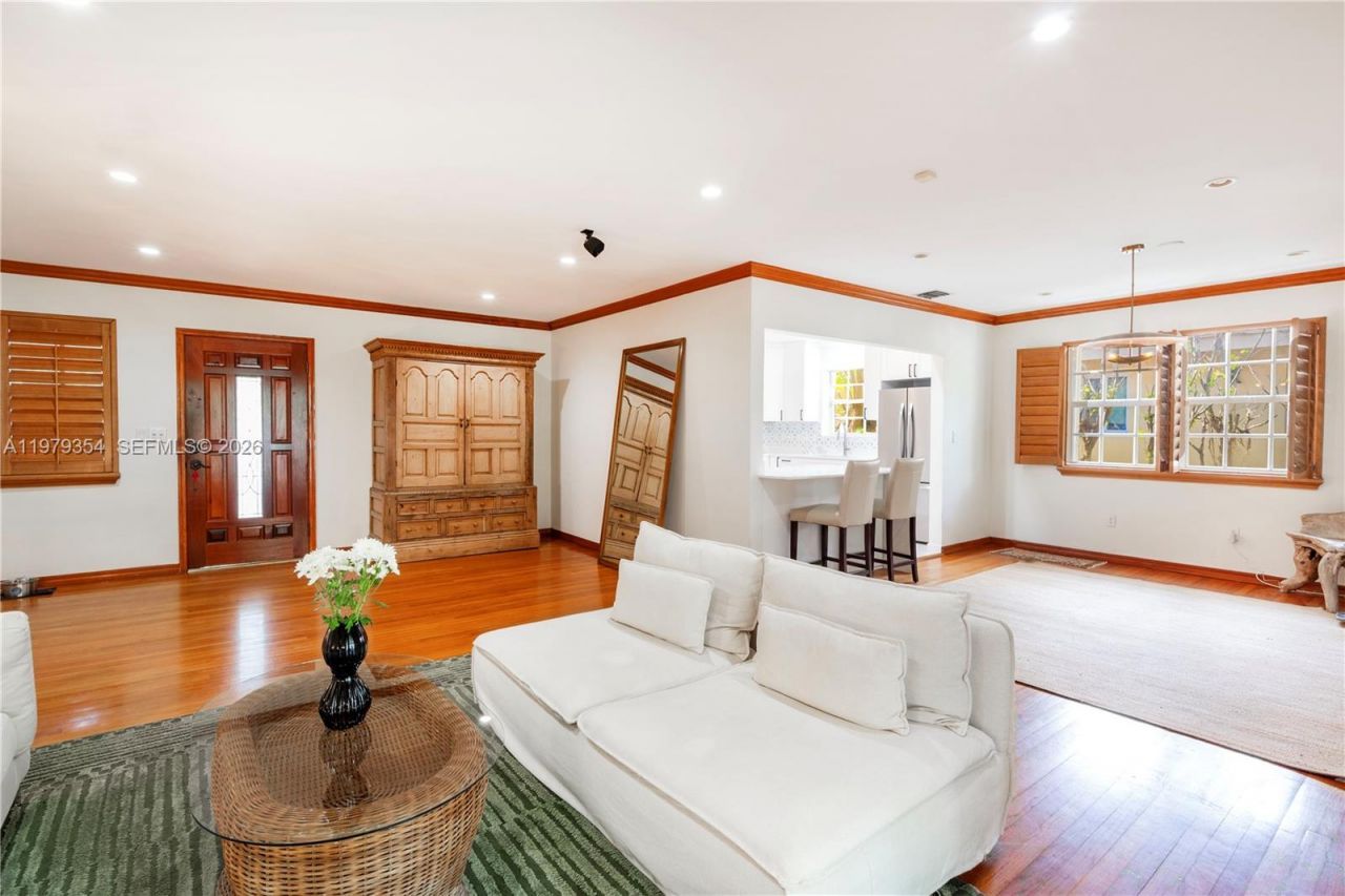 1449 Baracoa Ave , Coral Gables, FL 33146 Photo