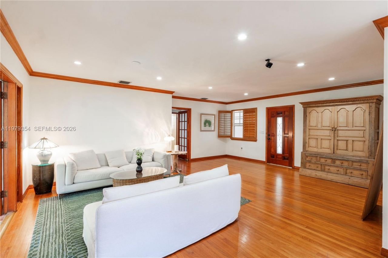 1449 Baracoa Ave , Coral Gables, FL 33146 Photo