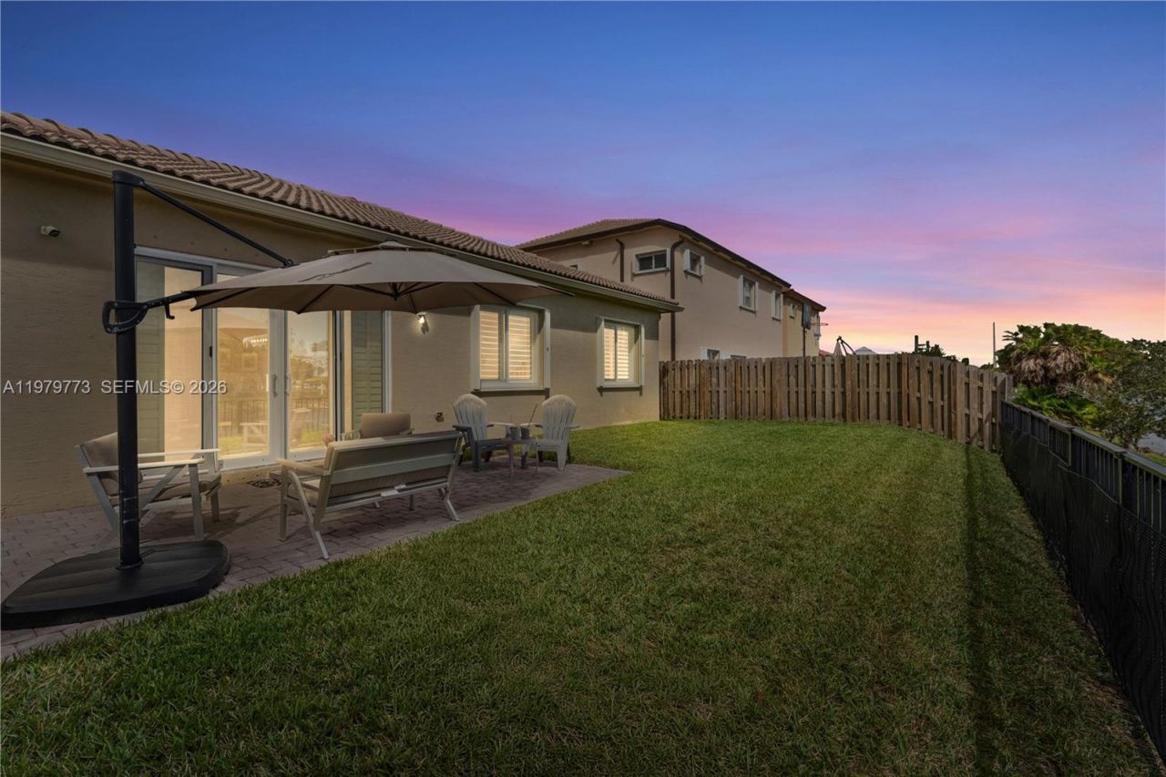 8820 SW 223rd Ter, Cutler Bay, FL 33190 Photo