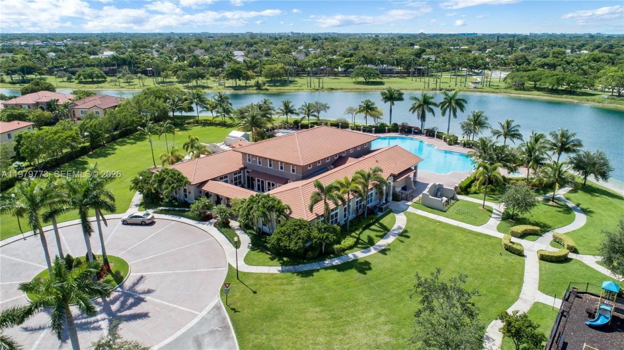 8820 SW 223rd Ter, Cutler Bay, FL 33190 Photo