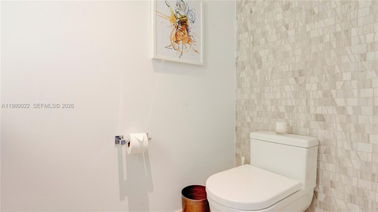 88 SW 7th St, Unit 2706, Miami, FL 33130 Photo