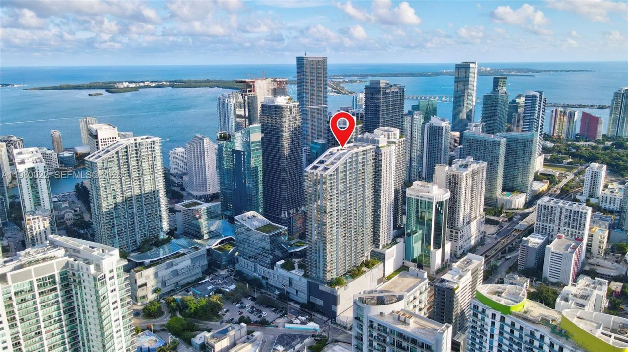 88 SW 7th St, Unit 2706, Miami, FL 33130 Photo
