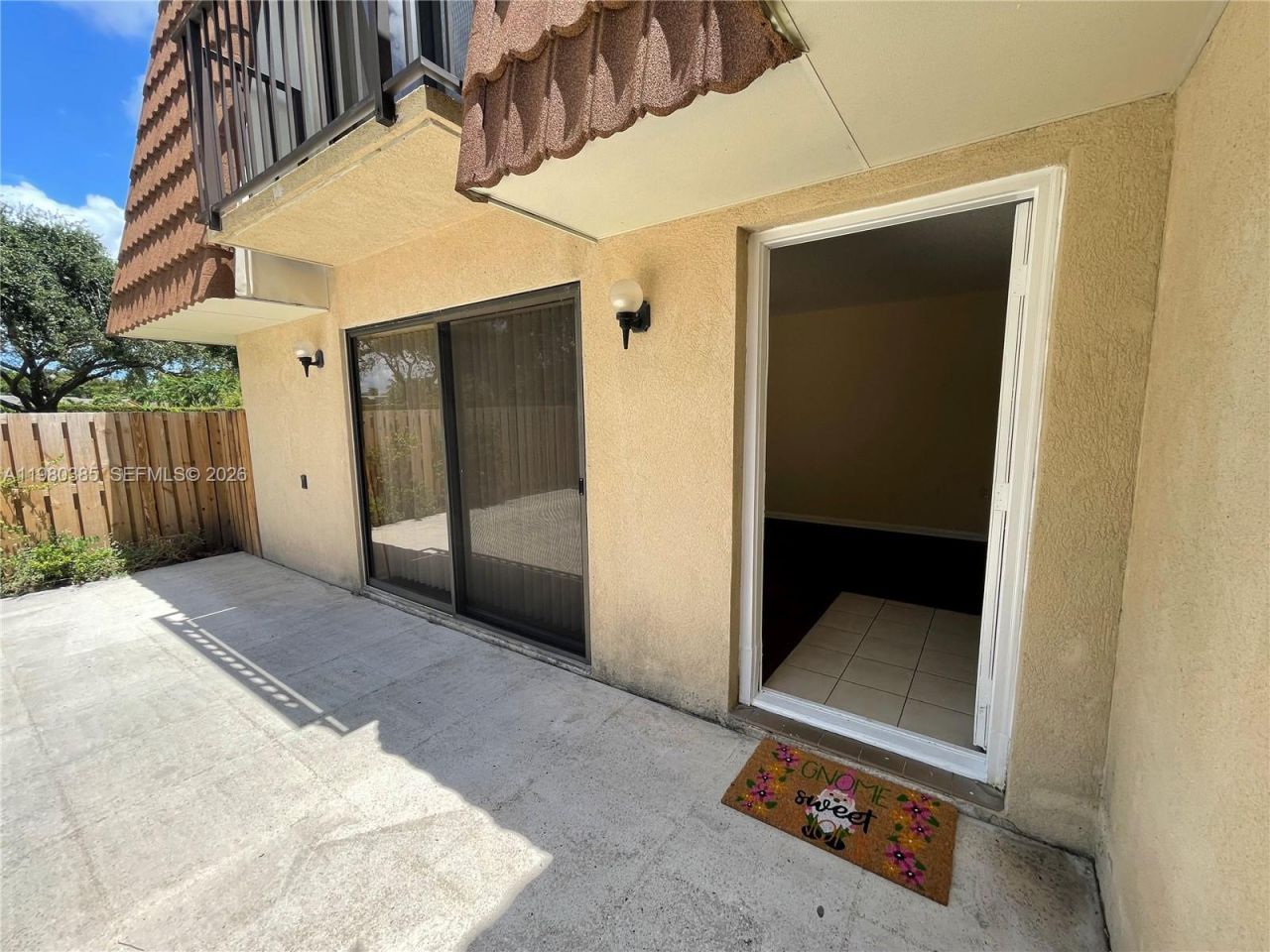 237 Charter Way , Unit 237, West Palm Beach, FL 33407 Photo