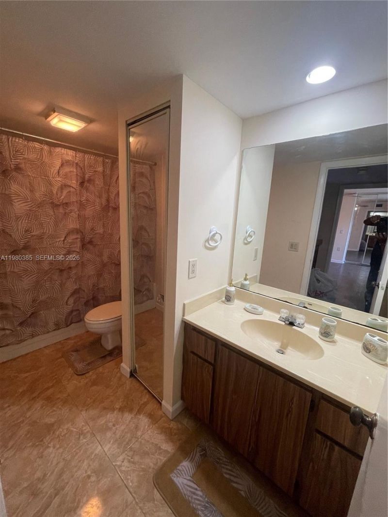 237 Charter Way , Unit 237, West Palm Beach, FL 33407 Photo