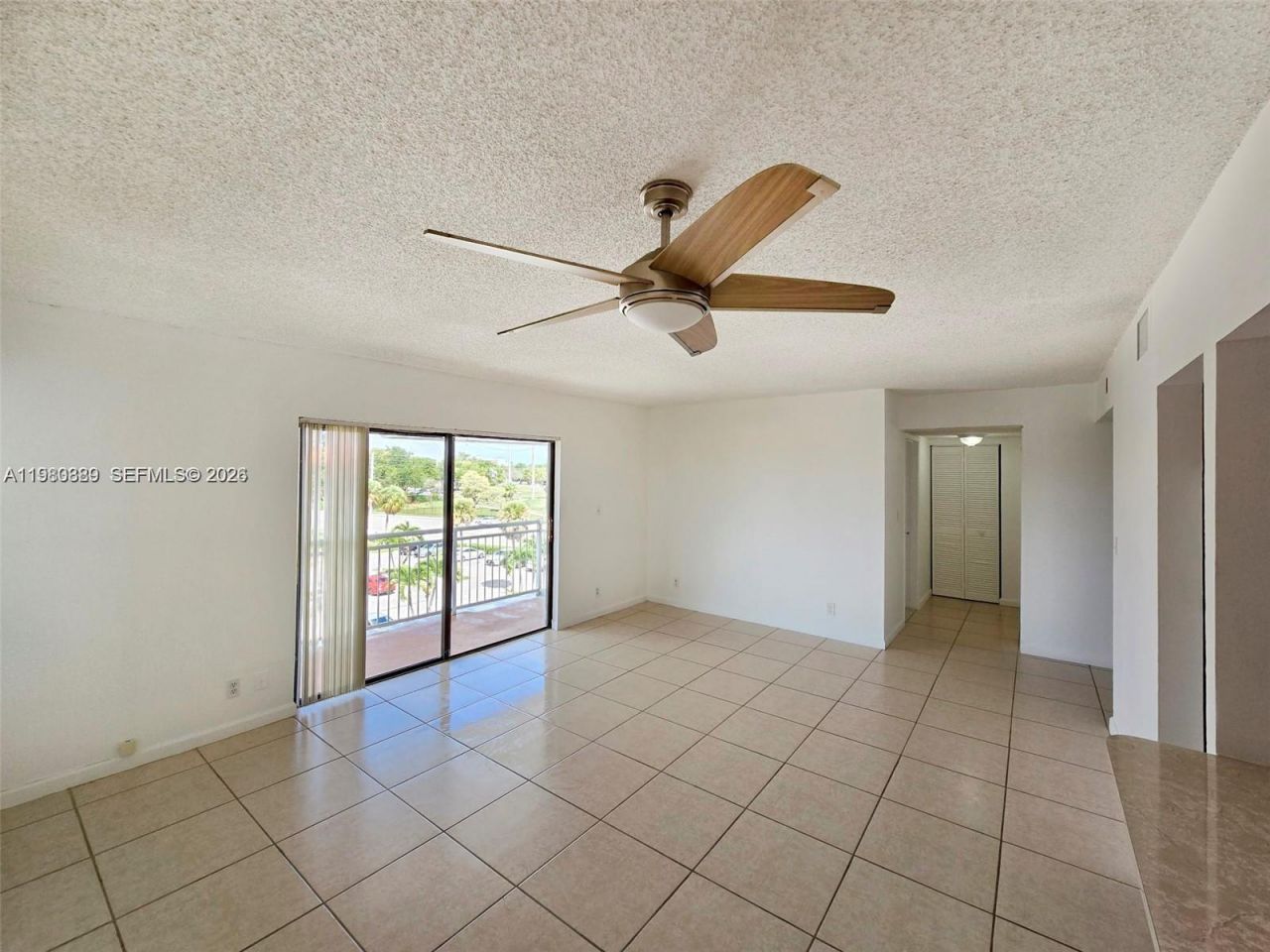 505 S Pine Island Rd , Unit 401B, Plantation, FL 33324 Photo