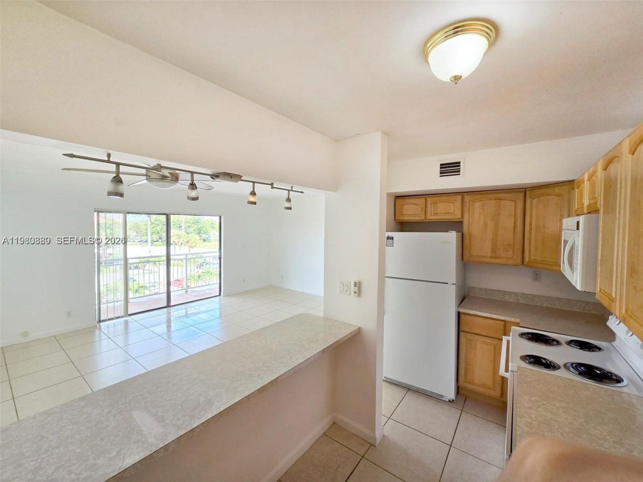 505 S Pine Island Rd , Unit 401B, Plantation, FL 33324 Photo