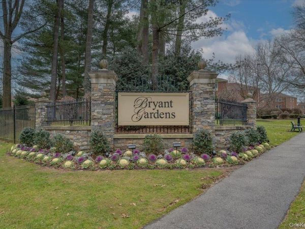 1 Bryant Crescent, Unit 2A, White Plains, NY 10605