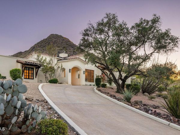 4431 E SUNSET Drive, Phoenix, AZ 85028