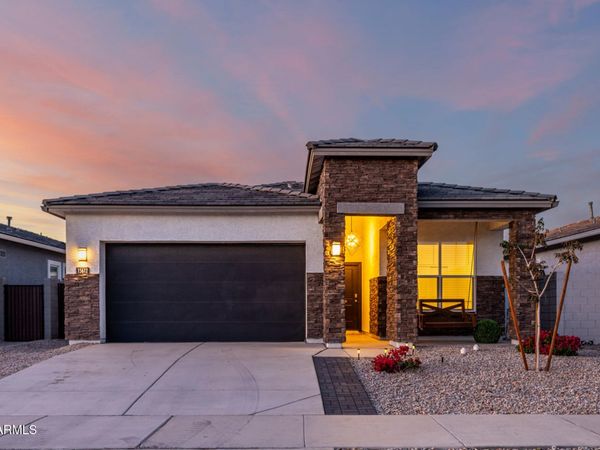 15612 W SMOKETREE Drive, Surprise, AZ 85387