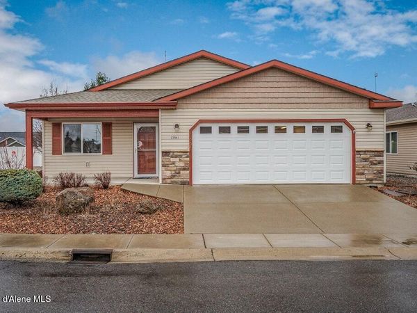 13561 N Grand Canyon St, Rathdrum, ID 83858