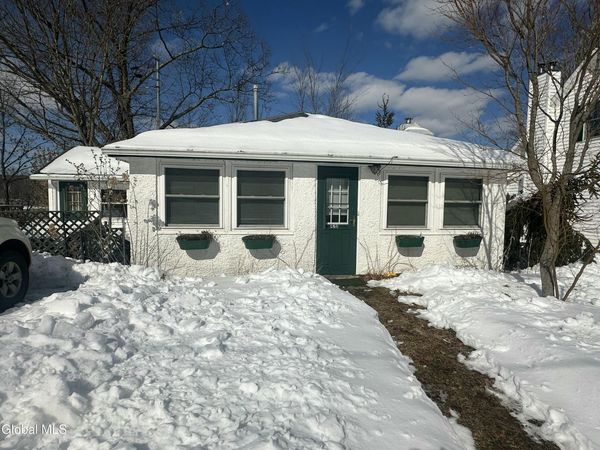 531 Sullivan Way, Cambridge, NY 12816