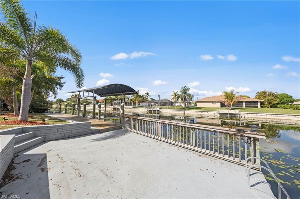 126 SE 15th Pl, Cape Coral, FL 33990 Photo