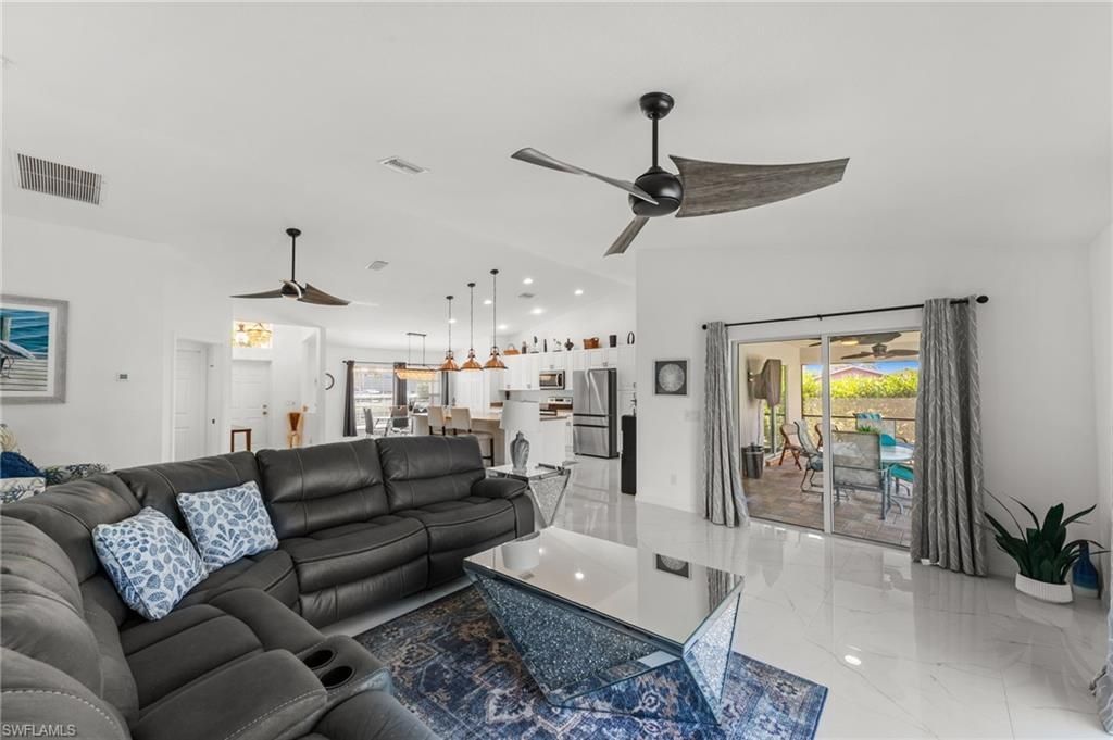 126 SE 15th Pl, Cape Coral, FL 33990 Photo