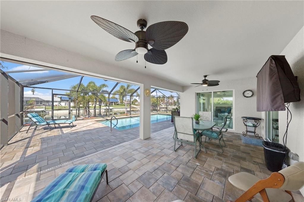 126 SE 15th Pl, Cape Coral, FL 33990 Photo