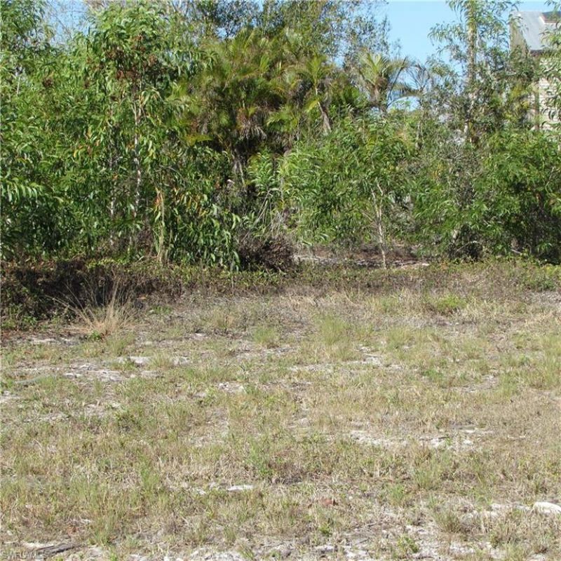 7758 Breakwater Ct, Bokeelia, FL 33922 Photo