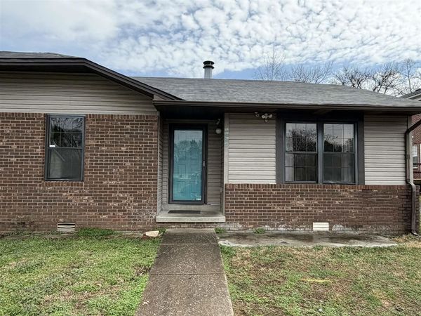 1936 Sandra Street, Bowling Green, KY 42101