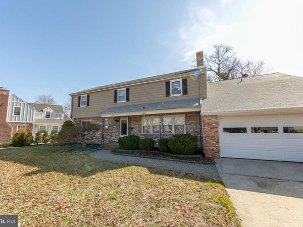 23 SCHOOL LANE, CARNEYS POINT, NJ 08069