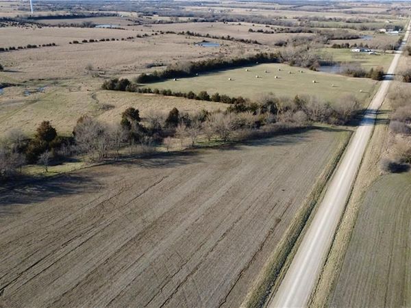 00000 Reaper Road, Waverly, KS 66871