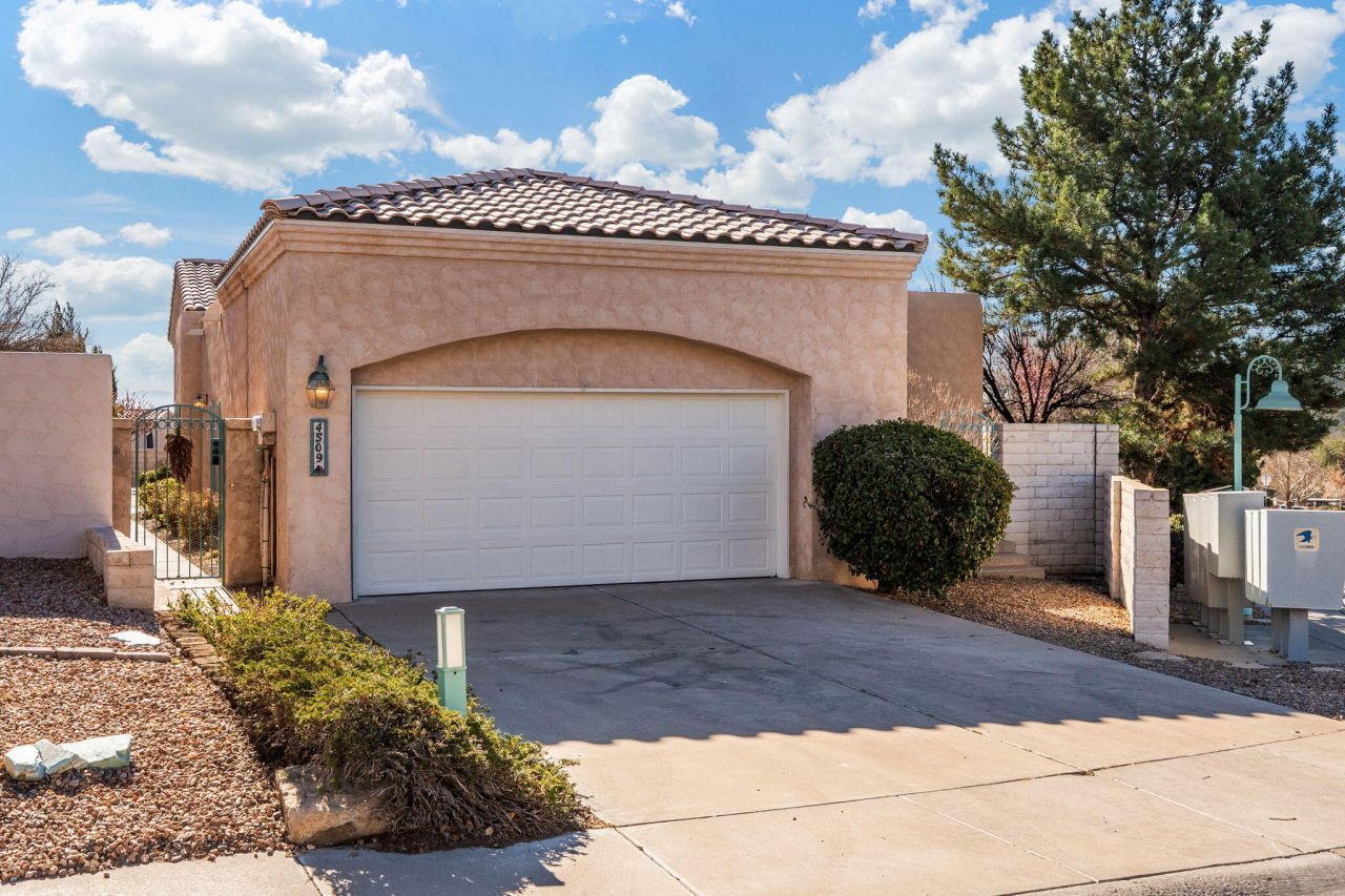 4509 Miramar Drive Nw, Albuquerque, NM 87114 Main Photo
