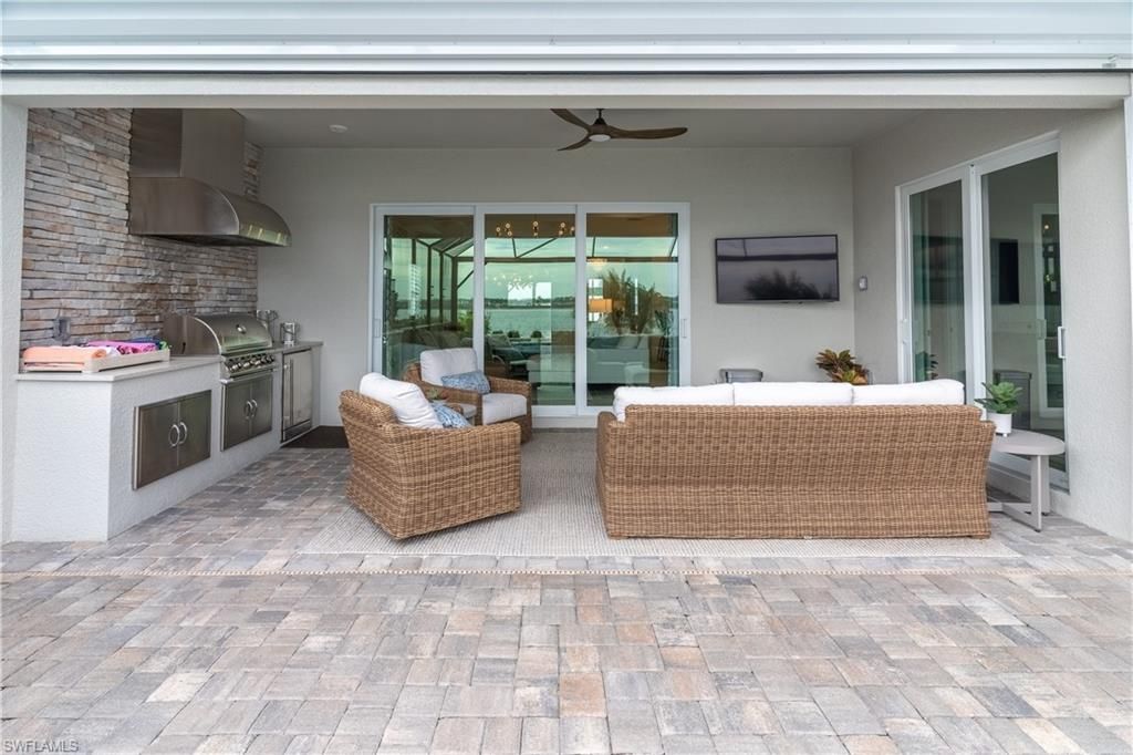 14486 Blue Bay Cir, Estero, FL 33928 Photo