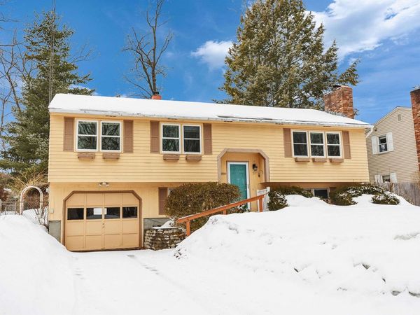 23 Estate Drive, Manchester, NH 03104