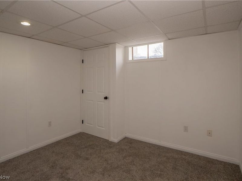 398 Snyder Avenue , Barberton, OH 44203 Photo 21