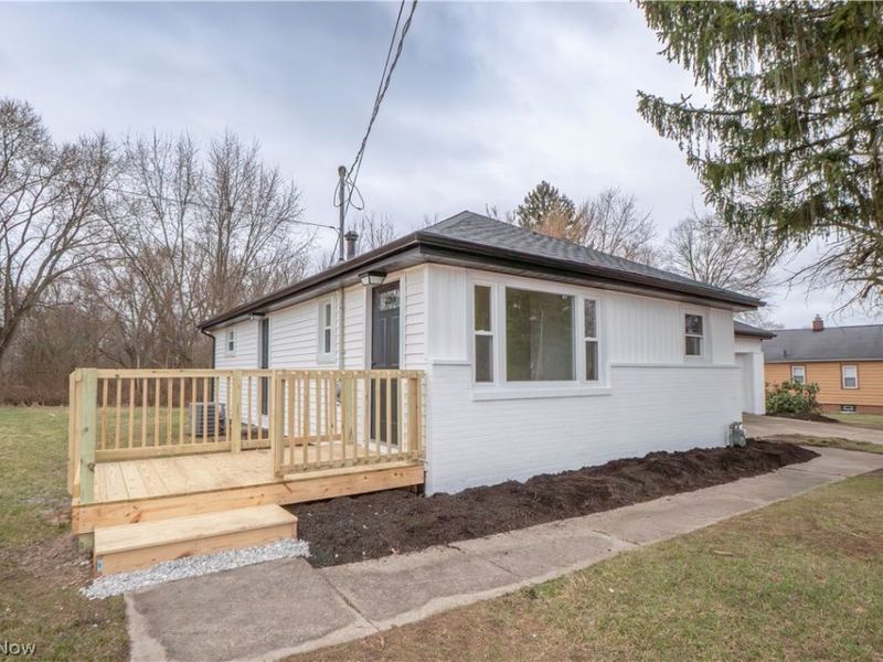 398 Snyder Avenue , Barberton, OH 44203 Photo 25