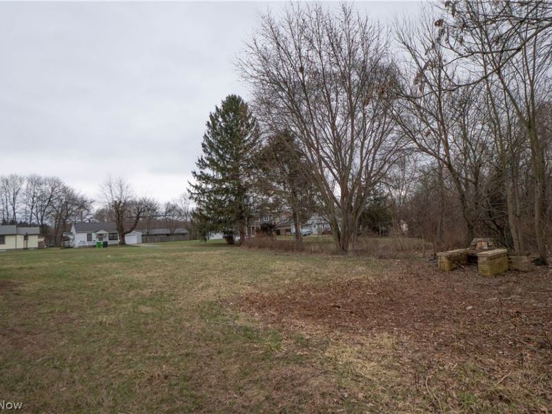 398 Snyder Avenue , Barberton, OH 44203 Photo 27