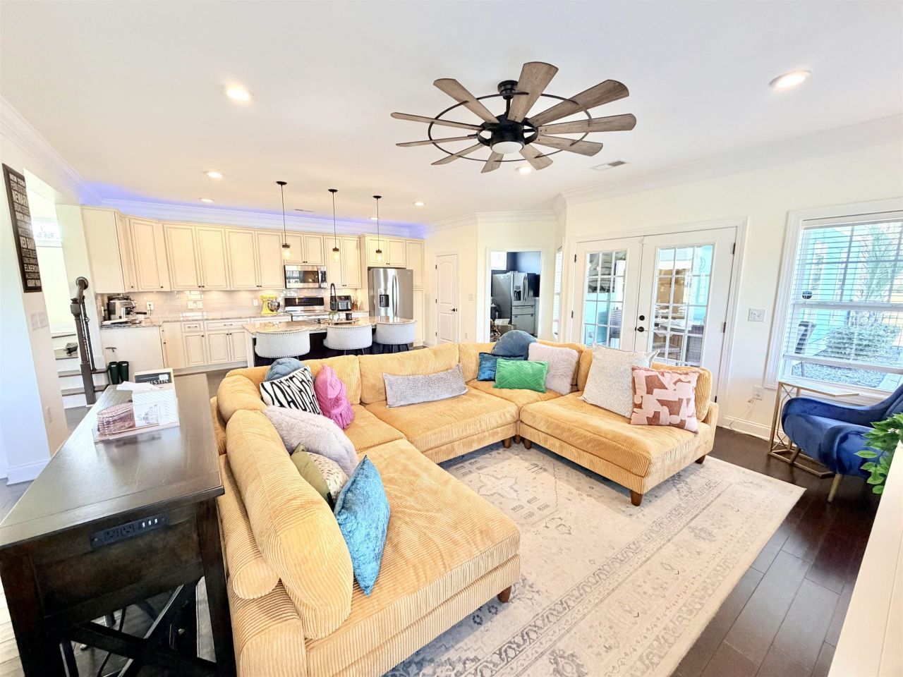 504 Saint Julian Ln. Photo 11