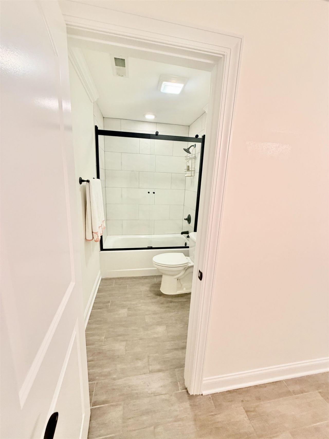 504 Saint Julian Ln. Photo 24