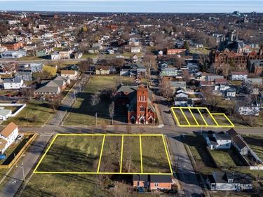 59 Peckham Street, Buffalo, NY 14206