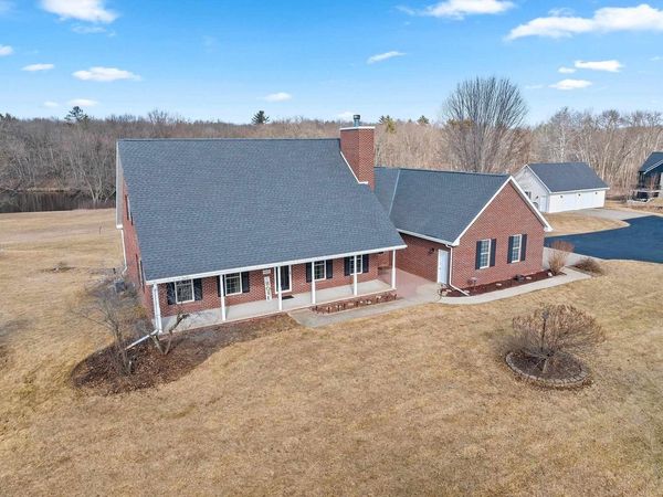 5271 MORNING RETREAT ROAD, Oconto, WI 54153