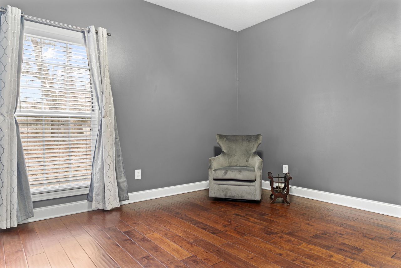 138 Sunnyvale Court Photo 20