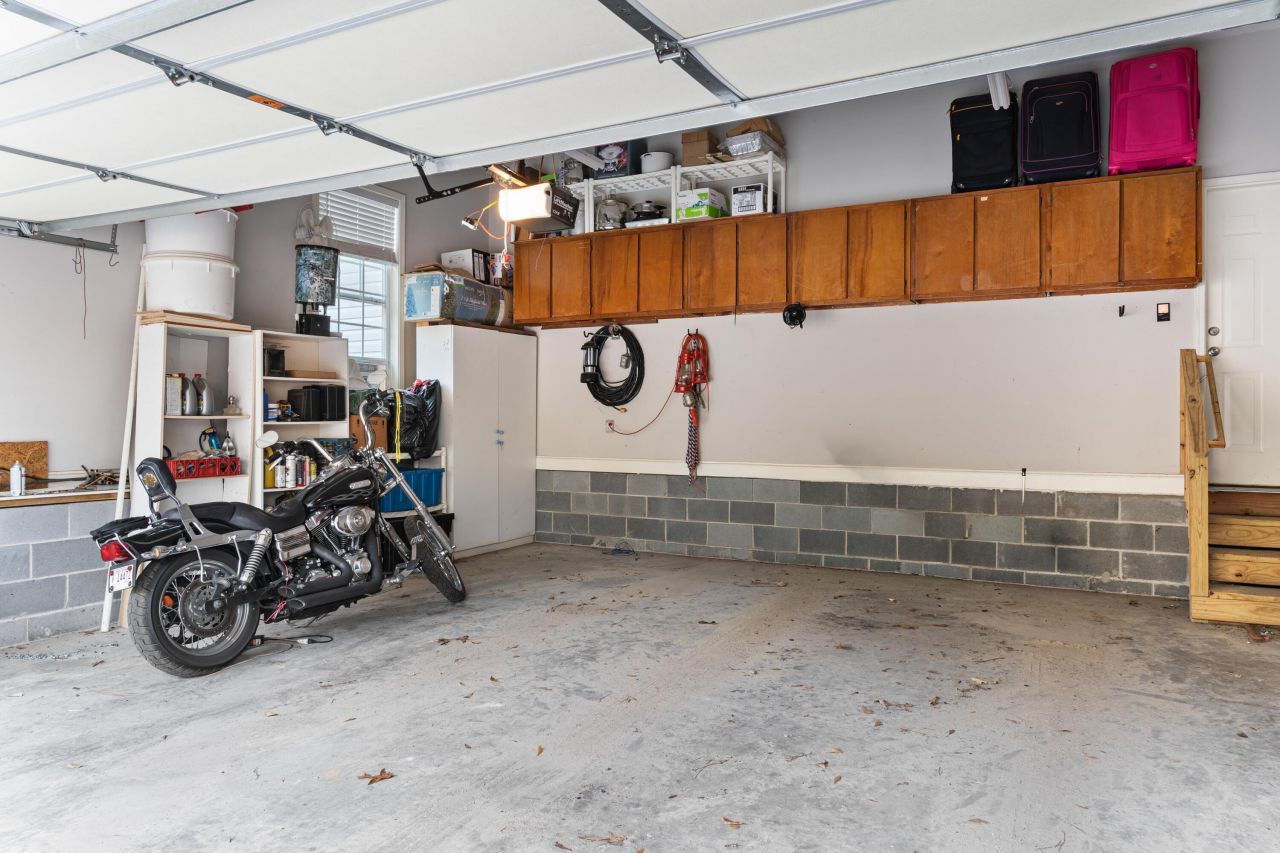 138 Sunnyvale Court Photo 7