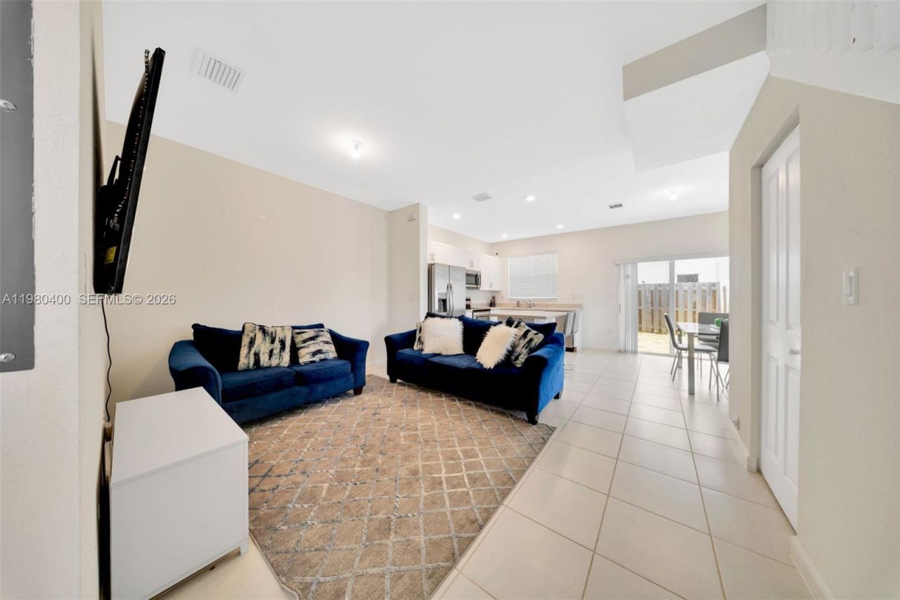 2699 SE 19th St , Homestead, FL 33035 Photo