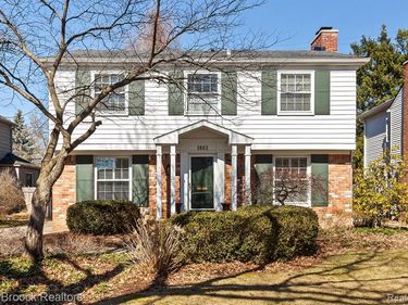 1882 Melbourne Street , Birmingham, MI 48009
