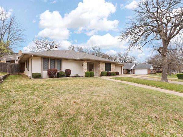 5407 Overridge Drive, Arlington, TX 76017