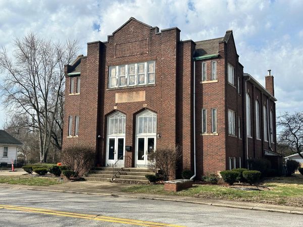 801 S 25th Street, Terre Haute, IN 47803