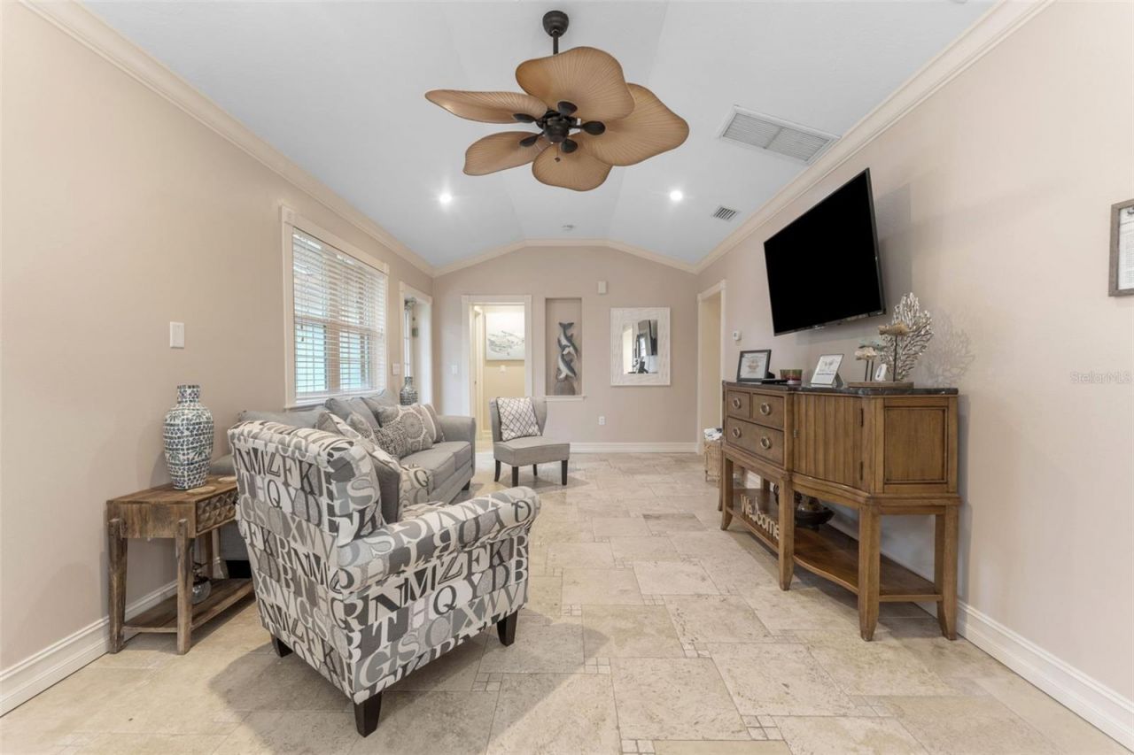 201 54th Street , Holmes Beach, FL 34217 Photo