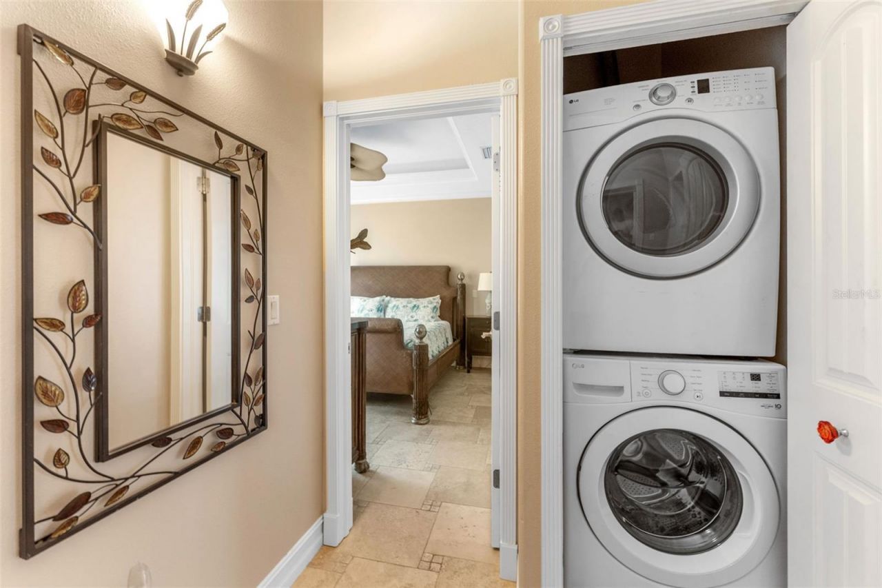 201 54th Street , Holmes Beach, FL 34217 Photo