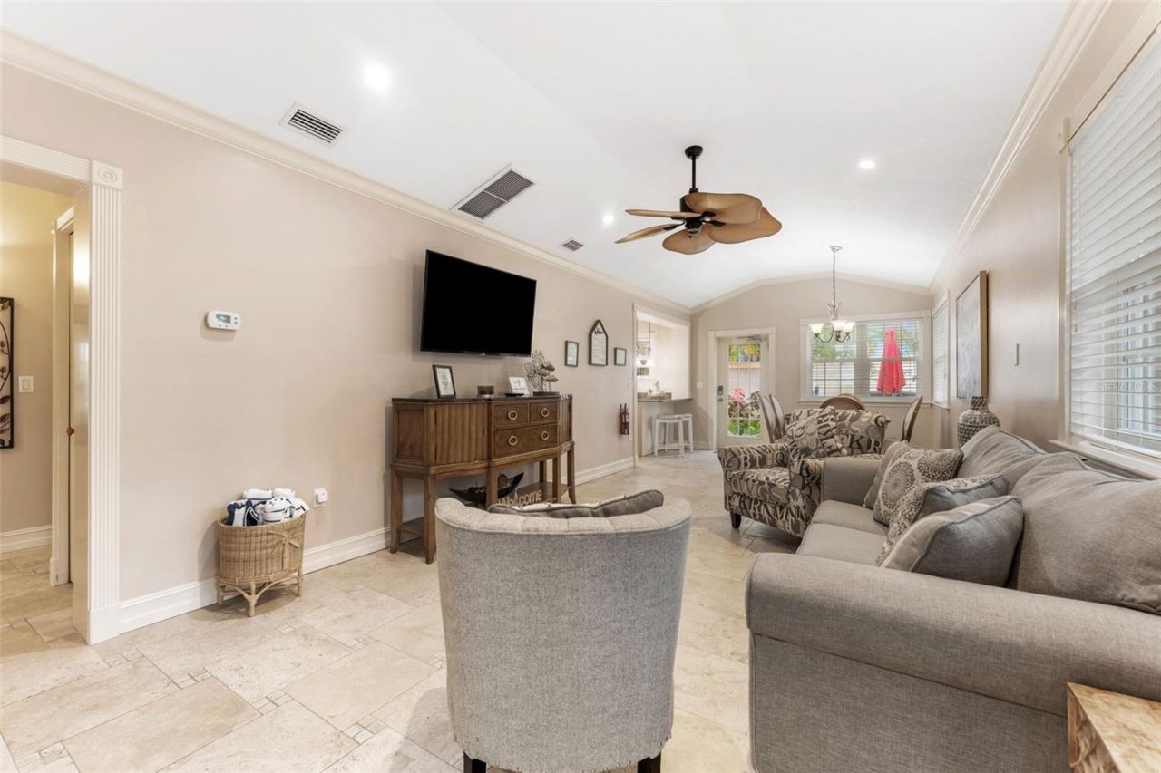 201 54th Street , Holmes Beach, FL 34217 Photo