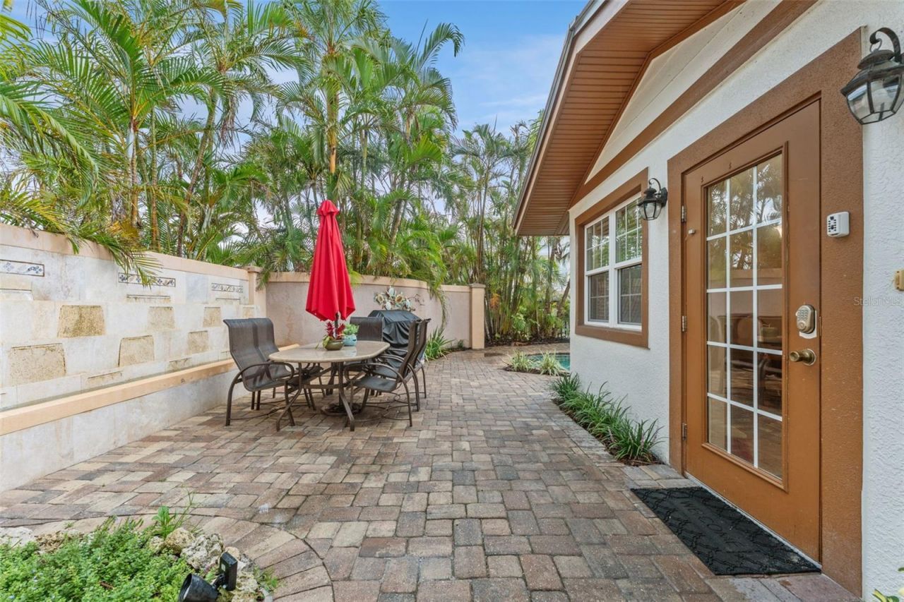 201 54th Street , Holmes Beach, FL 34217 Photo