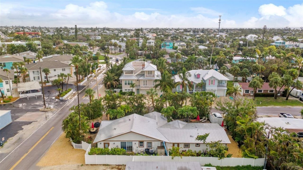 201 54th Street , Holmes Beach, FL 34217 Photo