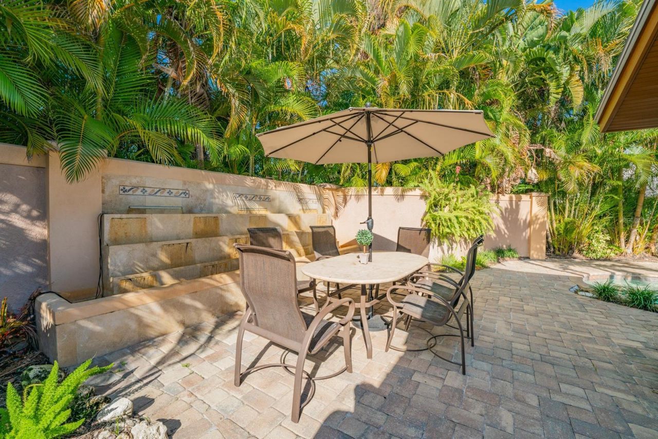 201 54th Street , Holmes Beach, FL 34217 Photo