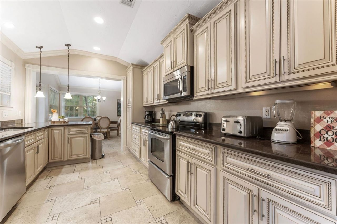 201 54th Street , Holmes Beach, FL 34217 Photo