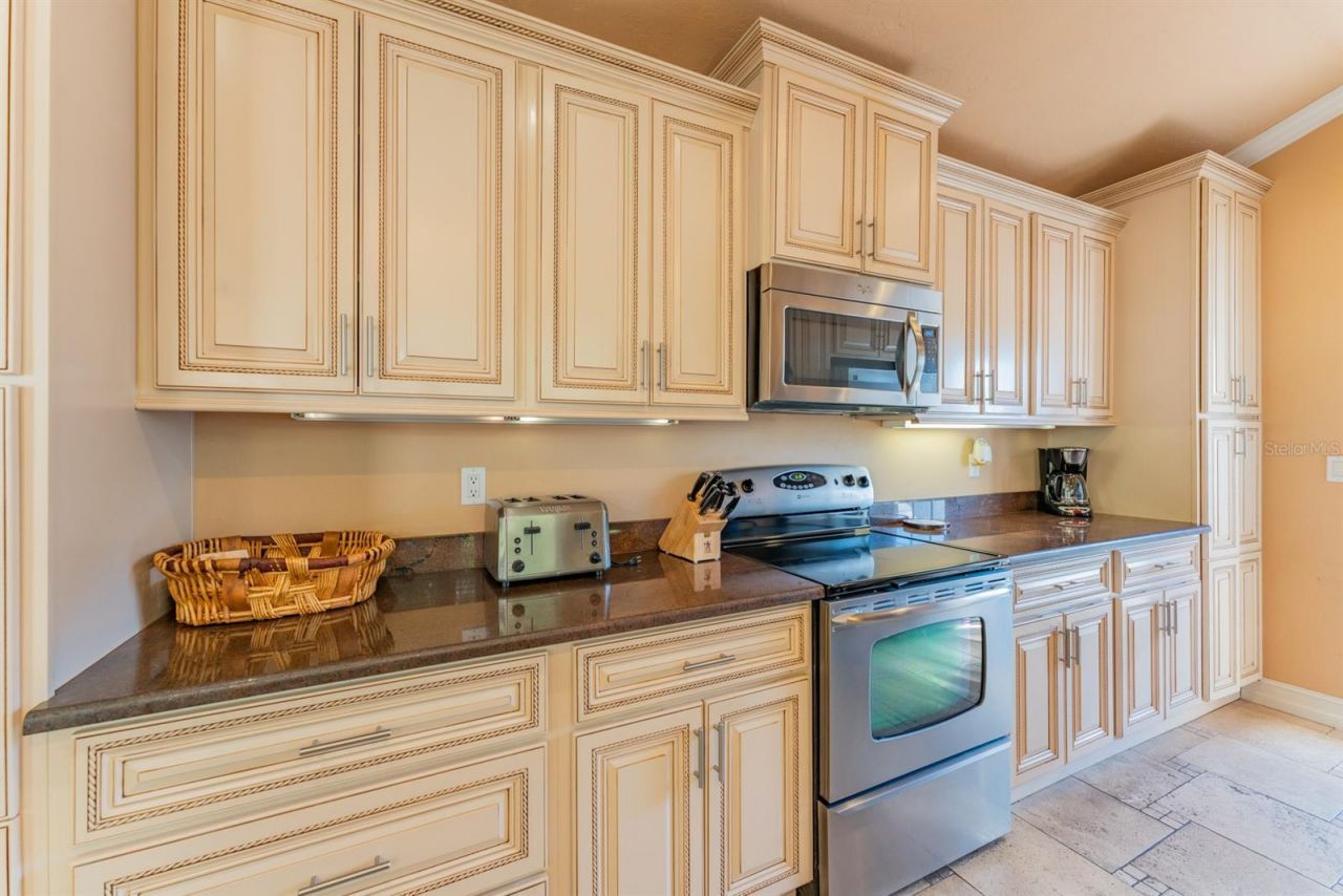 201 54th Street , Holmes Beach, FL 34217 Photo